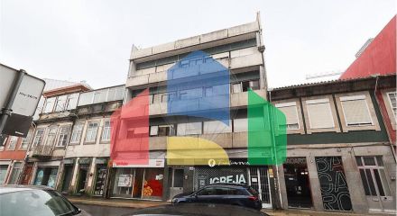 Residential - Condo/Apartment - T3 - Bonfim, Oporto - PT