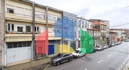 Residential - Condo/Apartment - T3 - Bonfim, Oporto - PT