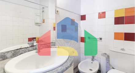 Residential - Condo/Apartment - T3 - Bonfim, Oporto - PT