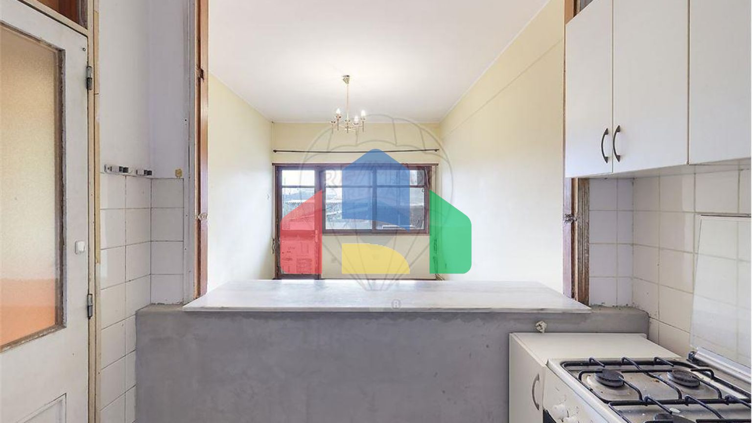 Residential - Condo/Apartment - T3 - Bonfim, Oporto - PT