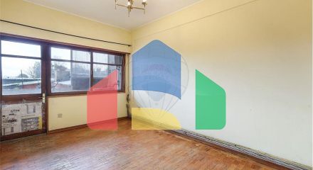 Residential - Condo/Apartment - T3 - Bonfim, Oporto - PT