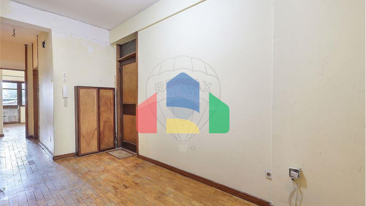 Residential - Condo/Apartment - T3 - Bonfim, Oporto - PT