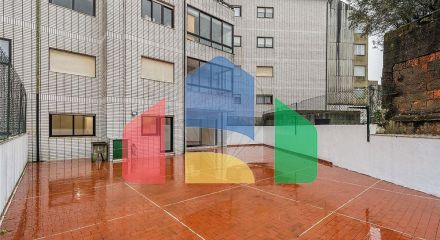 Residential - Condo/Apartment - T1 - Bonfim, Oporto - PT