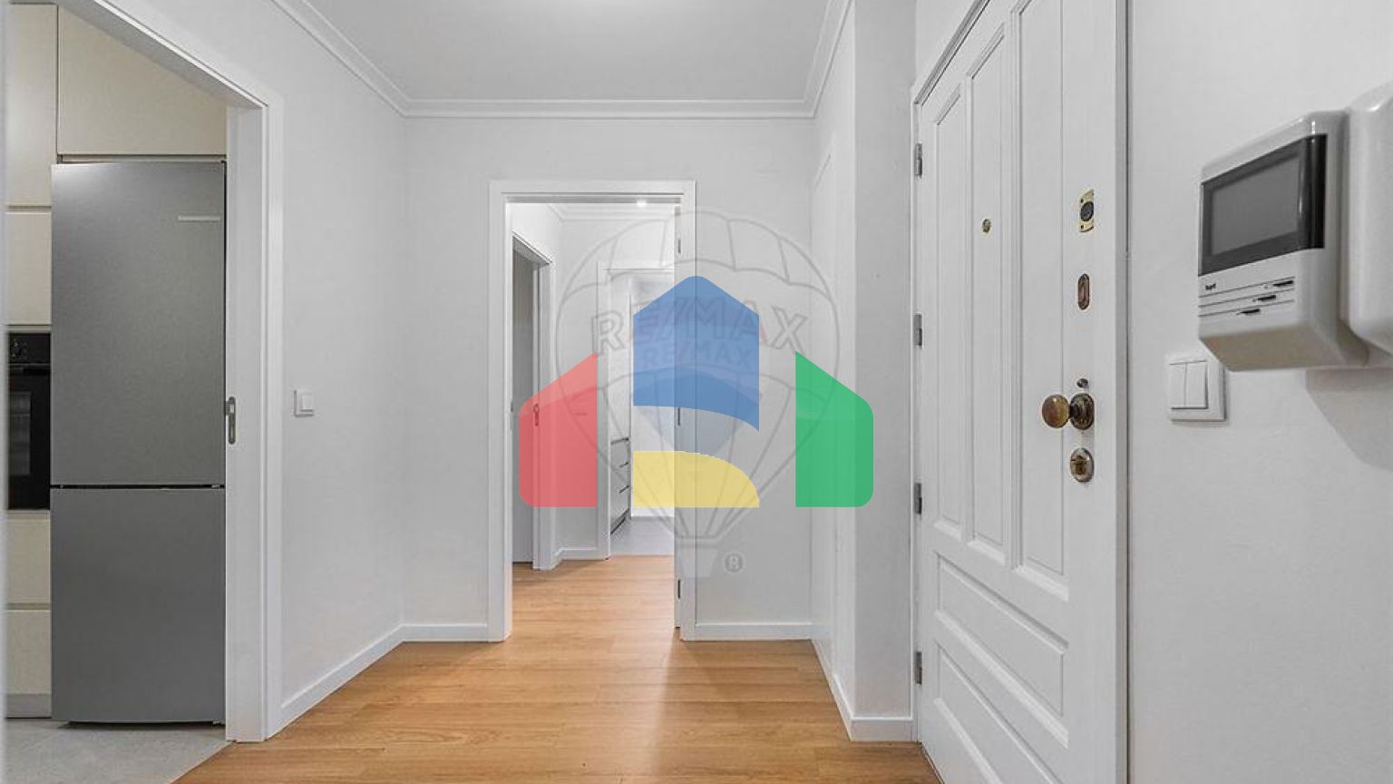 Residential - Condo/Apartment - T1 - Bonfim, Oporto - PT