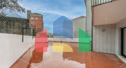 Residential - Condo/Apartment - T1 - Bonfim, Oporto - PT