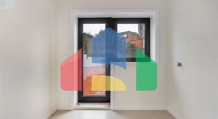 Residential - Condo/Apartment - T1 - Bonfim, Oporto - PT