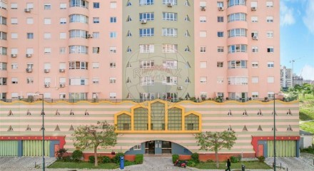 Residential - Condo/Apartment - T1 - Areeiro, Lisbon - PT