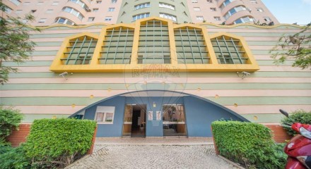 Residential - Condo/Apartment - T1 - Areeiro, Lisbon - PT