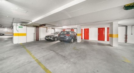 Residential - Condo/Apartment - T1 - Areeiro, Lisbon - PT