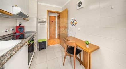 Residential - Condo/Apartment - T1 - Areeiro, Lisbon - PT