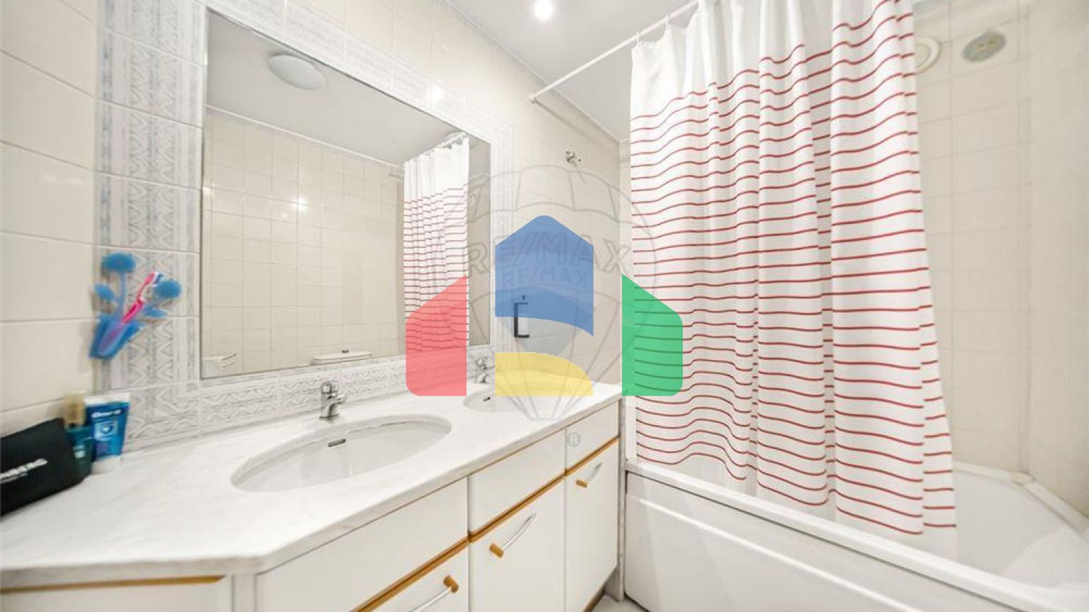 Residential - Condo/Apartment - T1 - Areeiro, Lisbon - PT