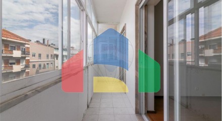 Residential - Condo/Apartment - T1 - Areeiro, Lisbon - PT