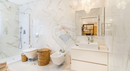 Residential - Condo/Apartment - T1 - Carcavelos e Parede, Cascais - PT