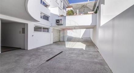 Residential - Condo/Apartment - T1 - Carcavelos e Parede, Cascais - PT