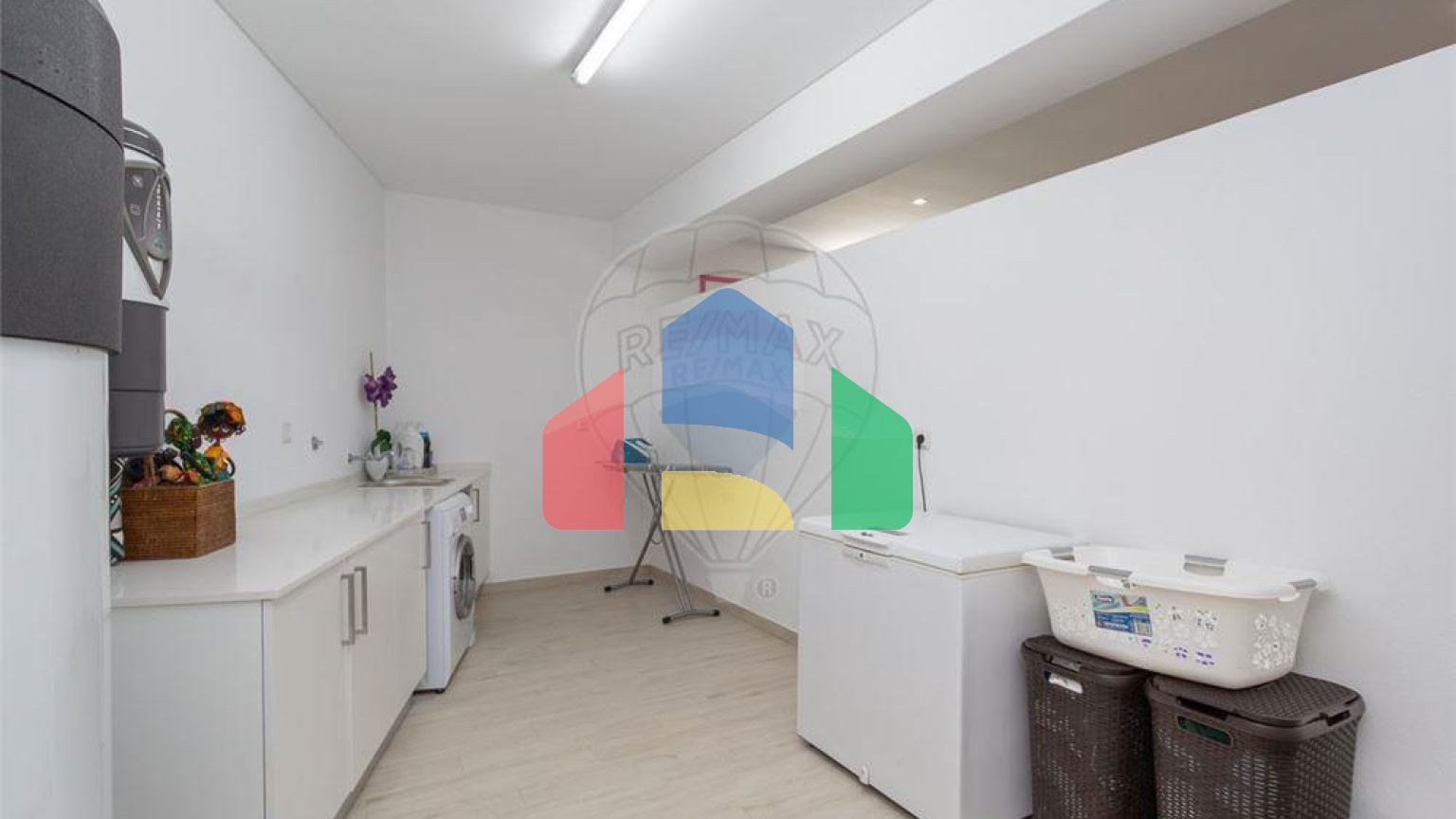 Residential - Single Family Home - T4 - Carcavelos e Parede, Cascais - PT