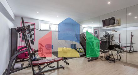 Residential - Single Family Home - T4 - Carcavelos e Parede, Cascais - PT