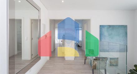 Residential - Single Family Home - T4 - Carcavelos e Parede, Cascais - PT