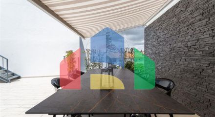 Residential - Single Family Home - T4 - Carcavelos e Parede, Cascais - PT