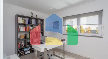Residential - Single Family Home - T4 - Carcavelos e Parede, Cascais - PT