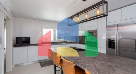 Residential - Single Family Home - T4 - Carcavelos e Parede, Cascais - PT