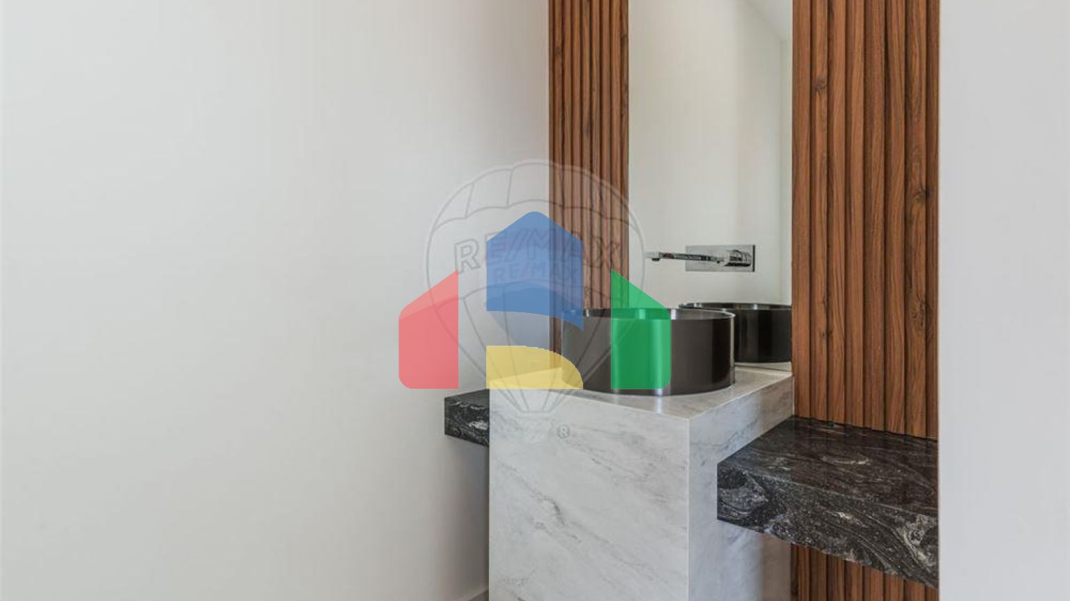 Residential - Single Family Home - T3 - Carcavelos e Parede, Cascais - PT