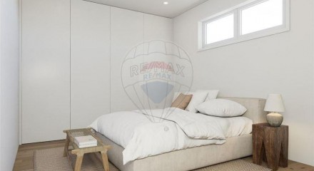 Residential - Condo/Apartment - T2 - Carcavelos e Parede, Cascais - PT