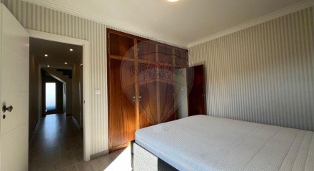 Residential - Single Family Home - T3 - Carcavelos e Parede, Cascais - PT