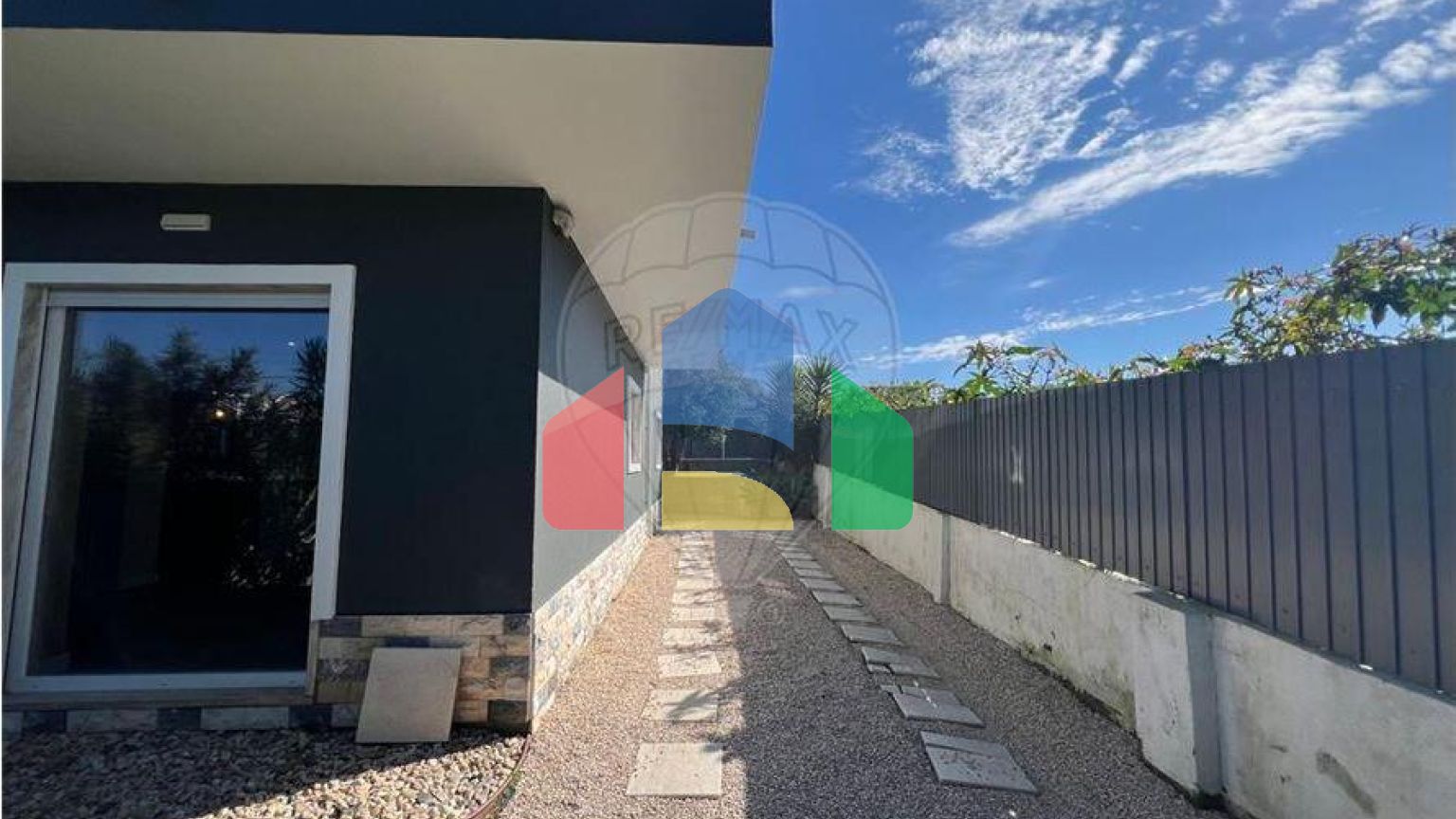 Residential - Single Family Home - T3 - Carcavelos e Parede, Cascais - PT