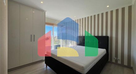 Residential - Single Family Home - T3 - Carcavelos e Parede, Cascais - PT Residential - Single Family Home - T3 - Carcavelos e Parede, Cascais - PT