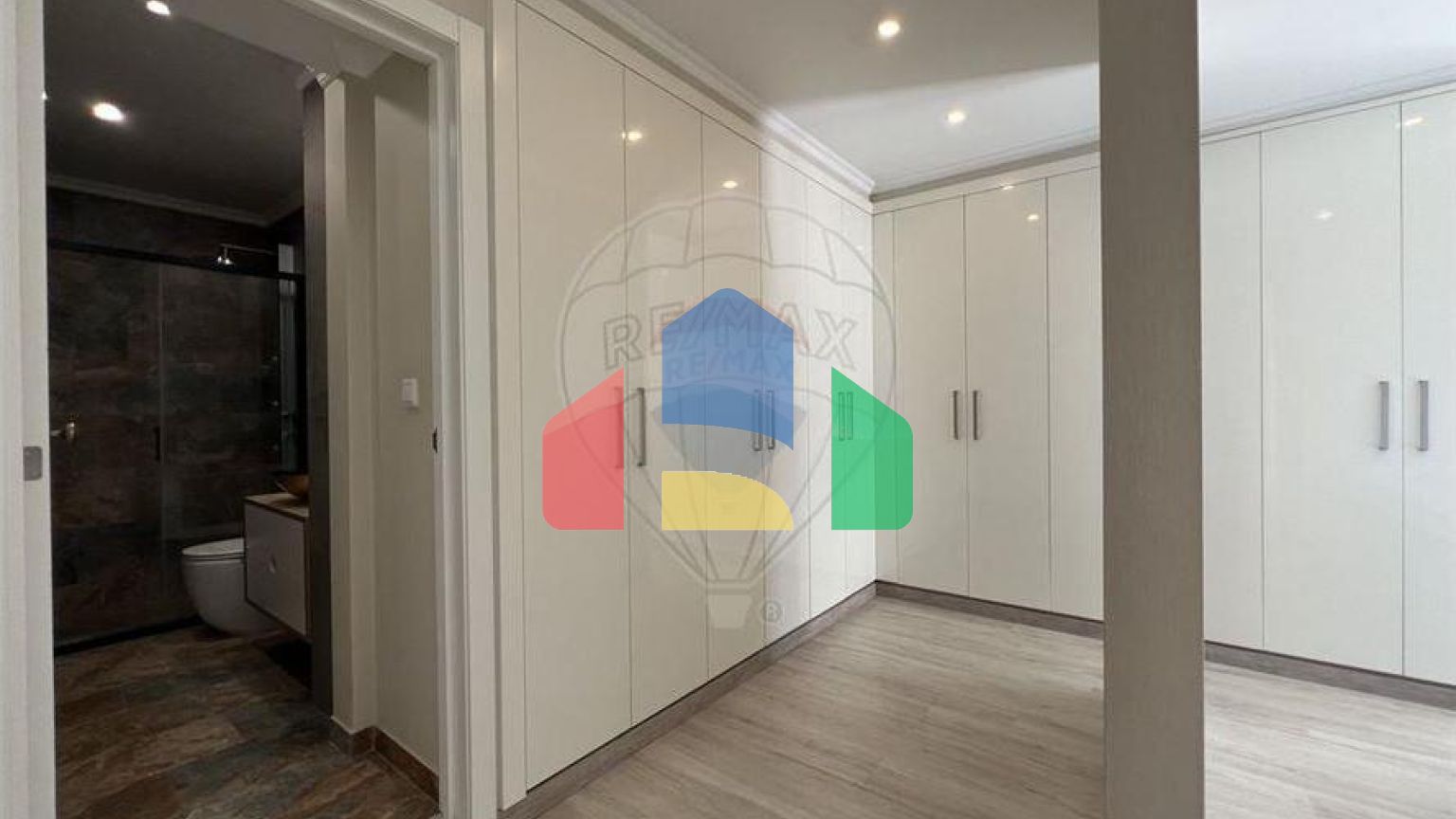 Residential - Single Family Home - T3 - Carcavelos e Parede, Cascais - PT