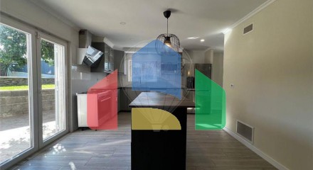 Residential - Single Family Home - T3 - Carcavelos e Parede, Cascais - PT