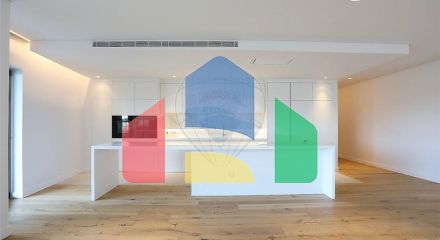 Residential - Condo/Apartment - T4 - Carcavelos e Parede, Cascais - PT