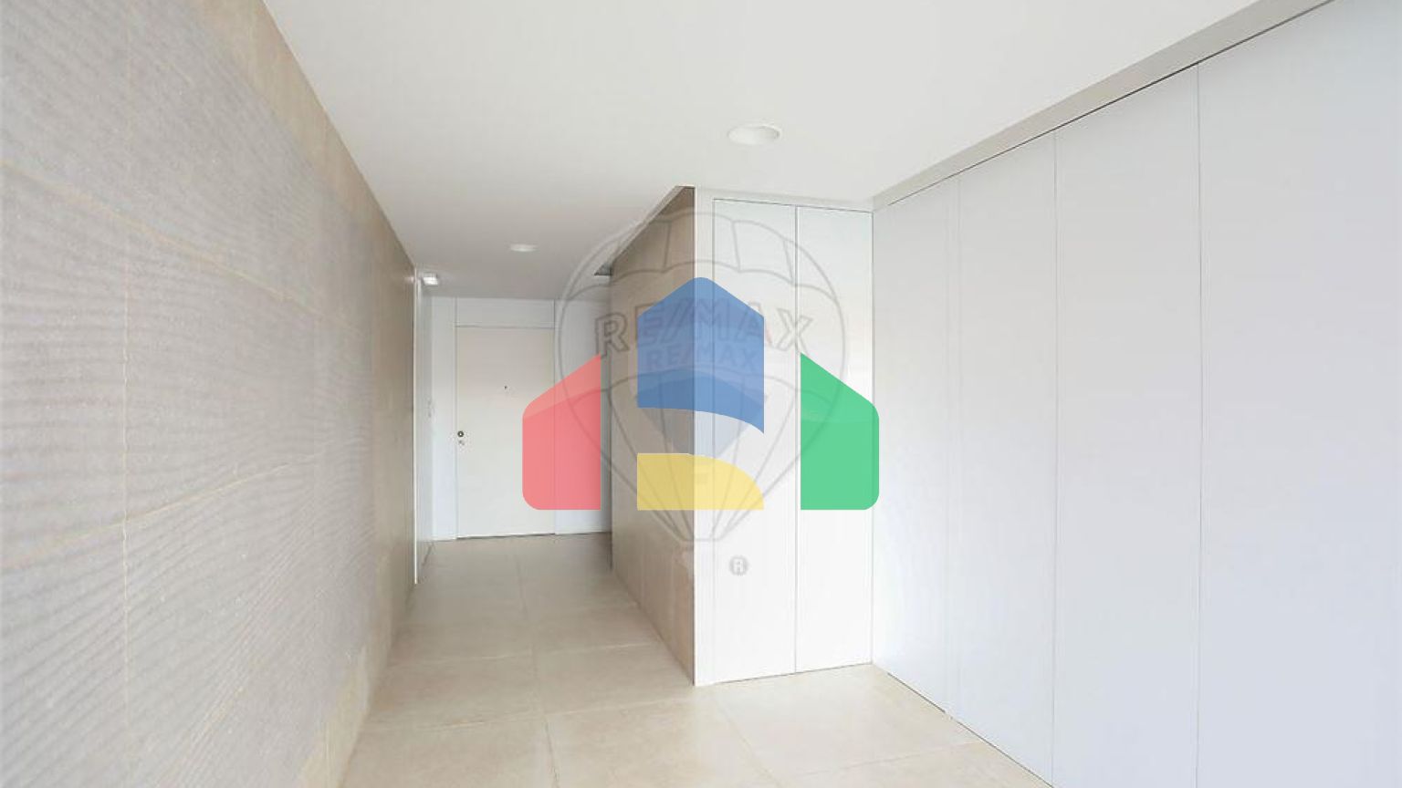 Residential - Condo/Apartment - T4 - Carcavelos e Parede, Cascais - PT