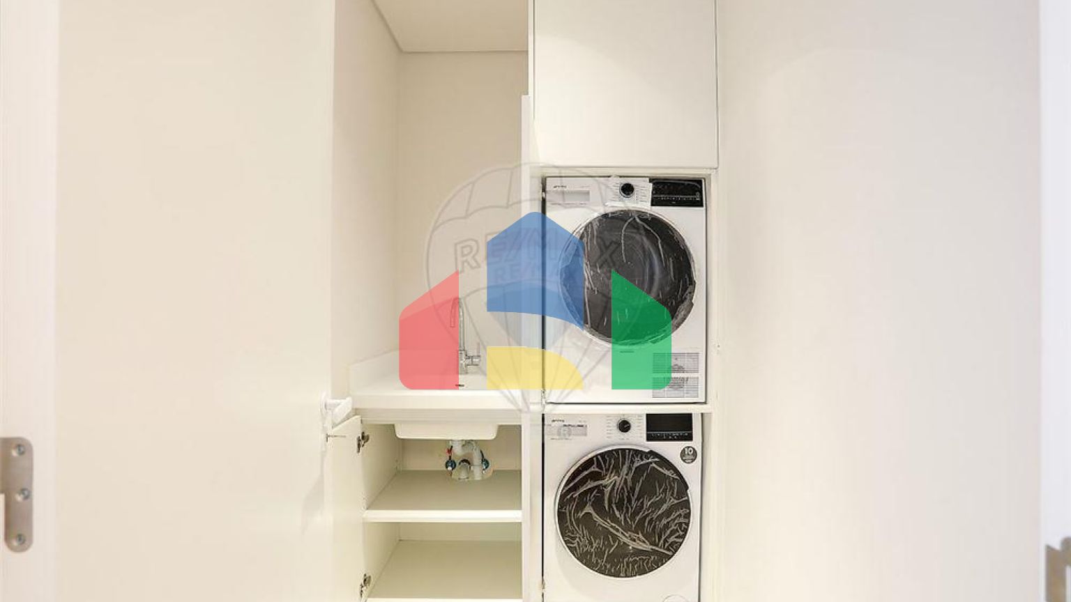 Residential - Condo/Apartment - T4 - Carcavelos e Parede, Cascais - PT