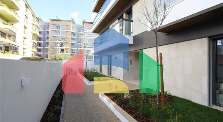 Residential - Condo/Apartment - T4 - Carcavelos e Parede, Cascais - PT