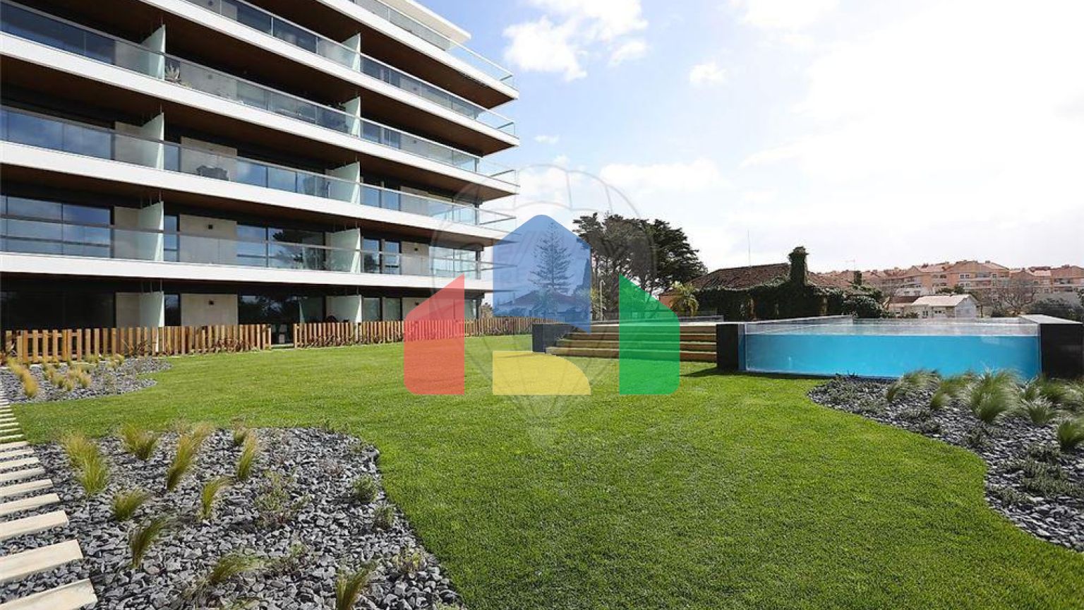 Residential - Condo/Apartment - T4 - Carcavelos e Parede, Cascais - PT