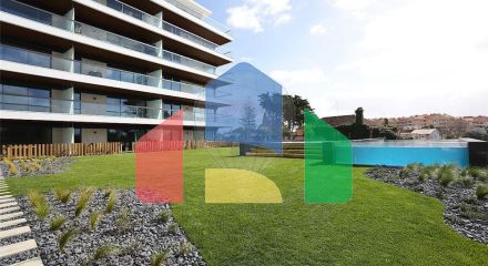 Residential - Condo/Apartment - T4 - Carcavelos e Parede, Cascais - PT