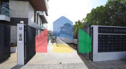 Residential - Condo/Apartment - T4 - Carcavelos e Parede, Cascais - PT