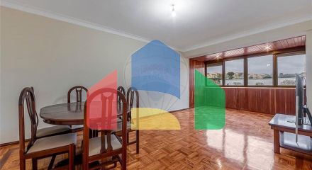 Residential - Condo/Apartment - T2 - Carcavelos e Parede, Cascais - PT