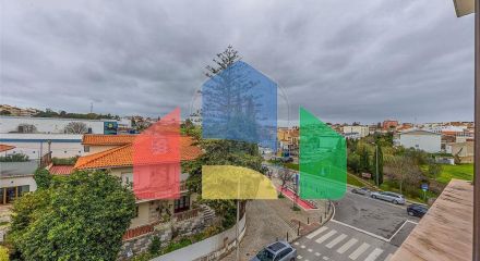 Residential - Condo/Apartment - T2 - Carcavelos e Parede, Cascais - PT