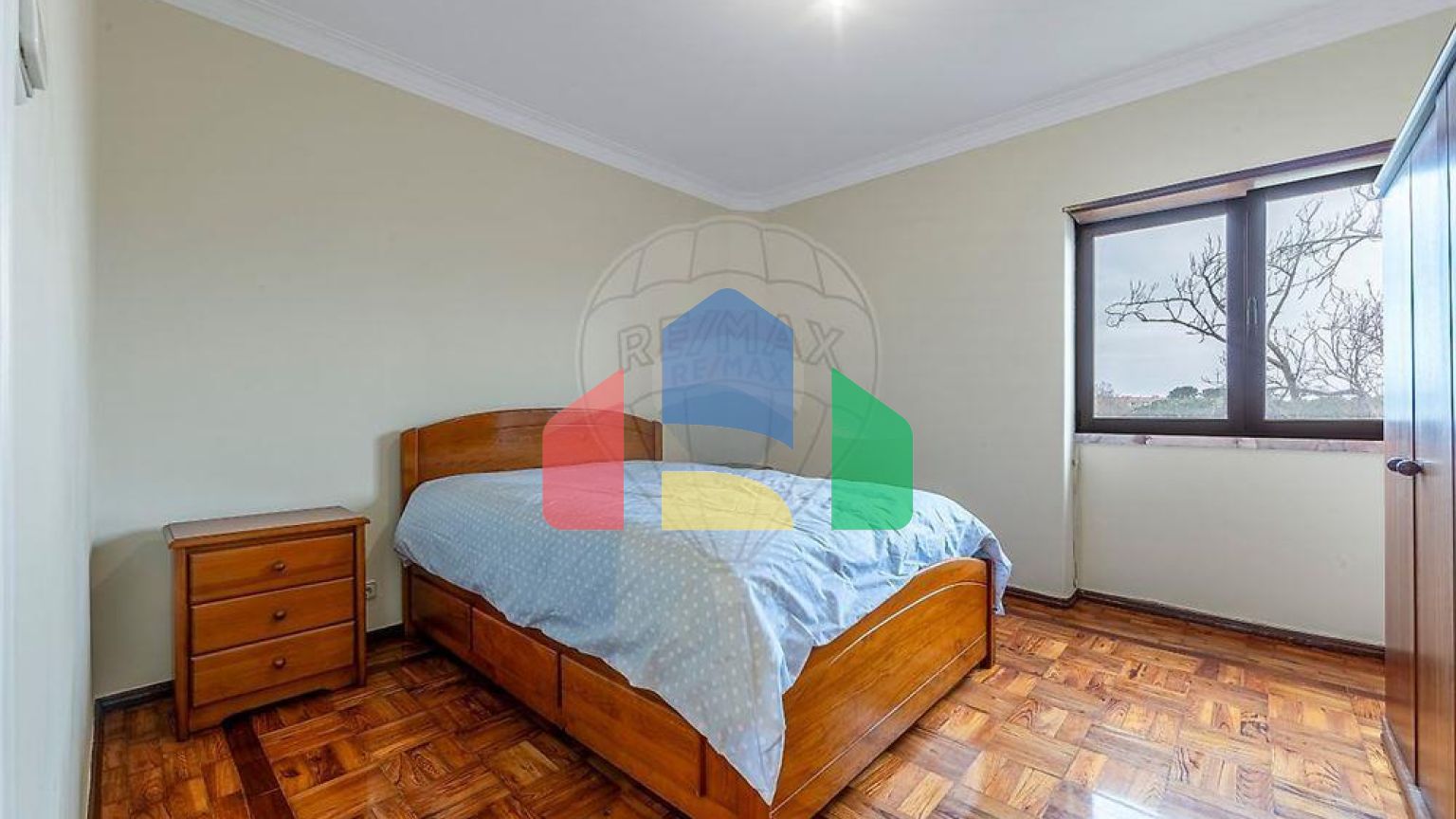 Residential - Condo/Apartment - T2 - Carcavelos e Parede, Cascais - PT