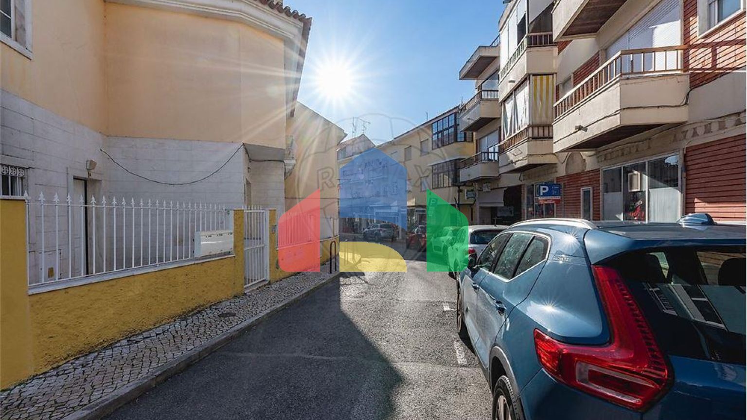 Residential - Single Family Home - T6 - Carcavelos e Parede, Cascais - PT