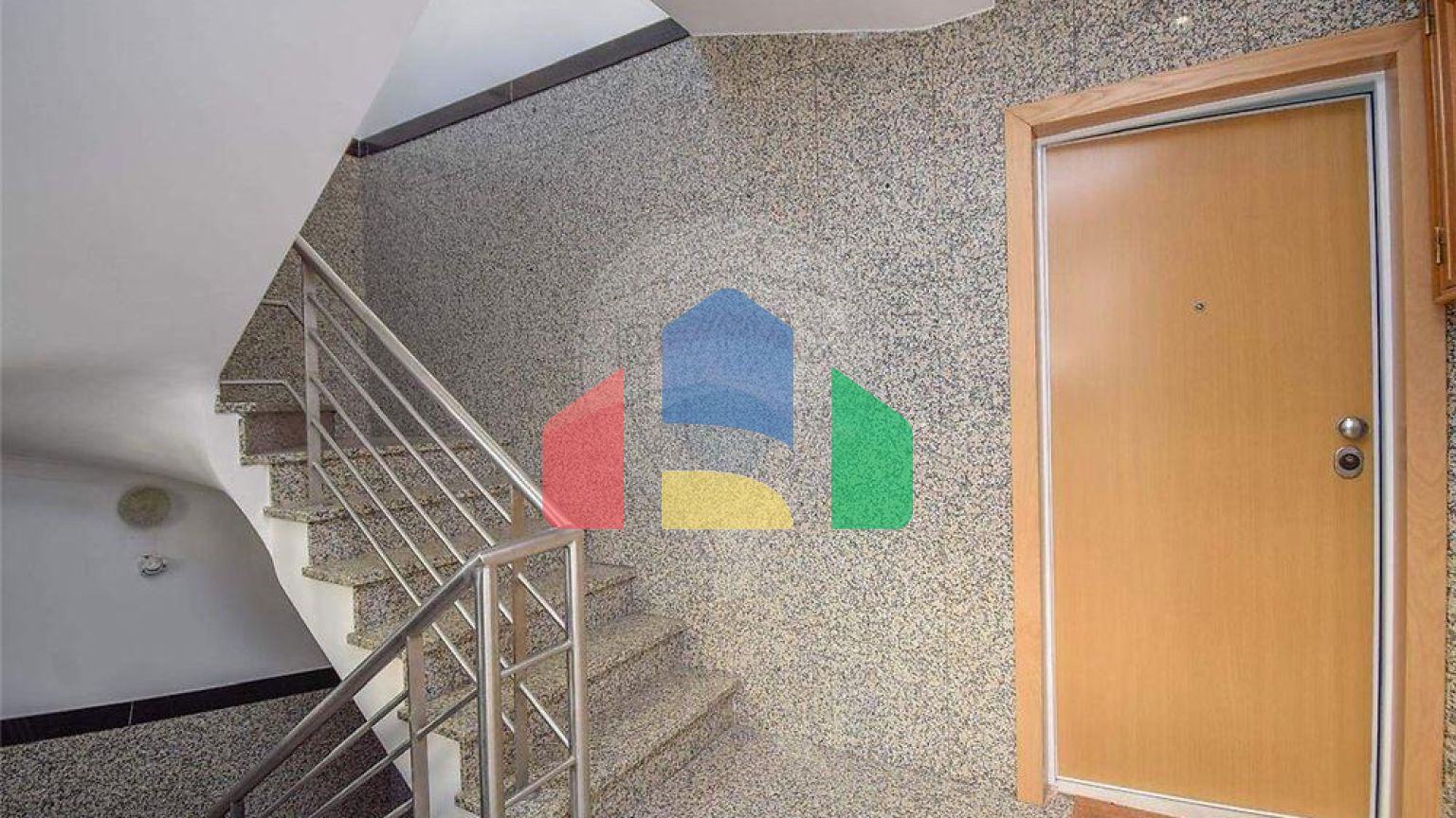 Residential - Single Family Home - T6 - Carcavelos e Parede, Cascais - PT