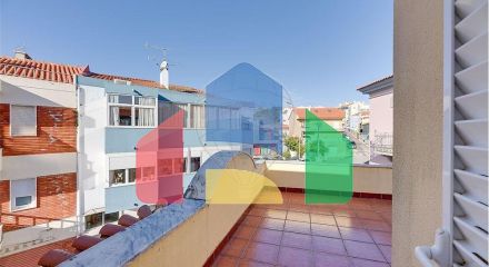Residential - Single Family Home - T6 - Carcavelos e Parede, Cascais - PT