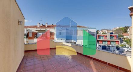 Residential - Single Family Home - T6 - Carcavelos e Parede, Cascais - PT