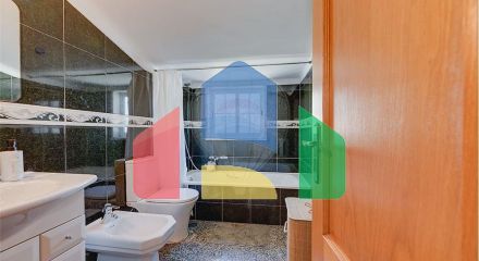 Residential - Single Family Home - T6 - Carcavelos e Parede, Cascais - PT