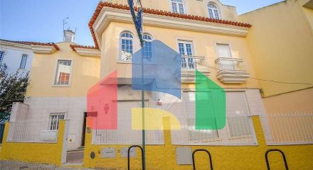 Residential - Single Family Home - T6 - Carcavelos e Parede, Cascais - PT
