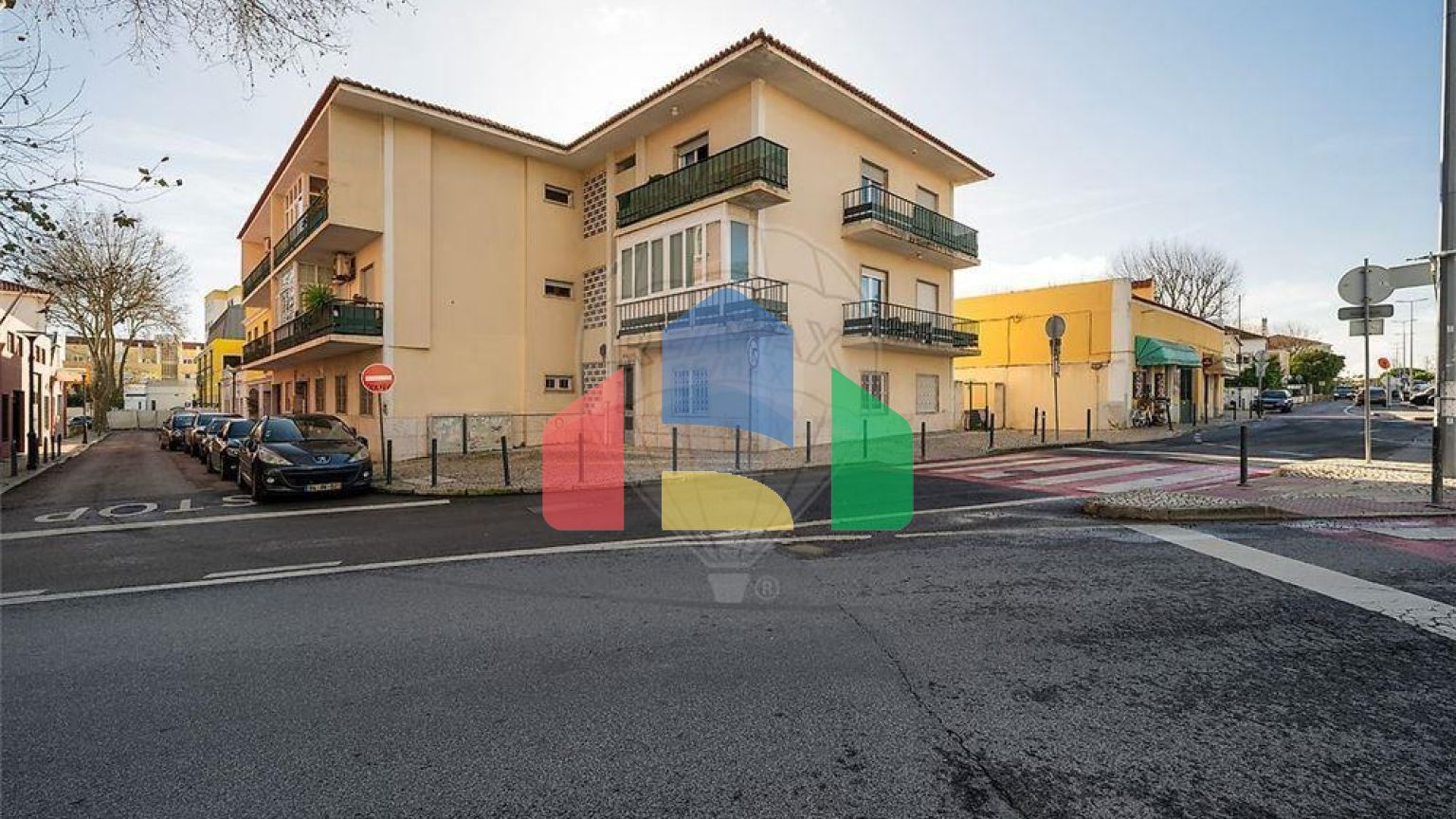 Residential - Condo/Apartment - T3 - Carcavelos e Parede, Cascais - PT