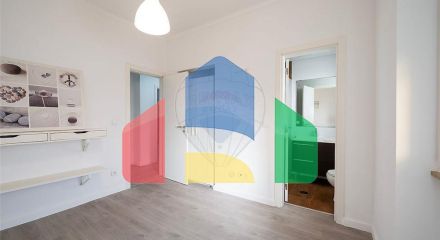 Residential - Condo/Apartment - T3 - Carcavelos e Parede, Cascais - PT