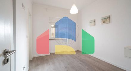 Residential - Condo/Apartment - T3 - Carcavelos e Parede, Cascais - PT